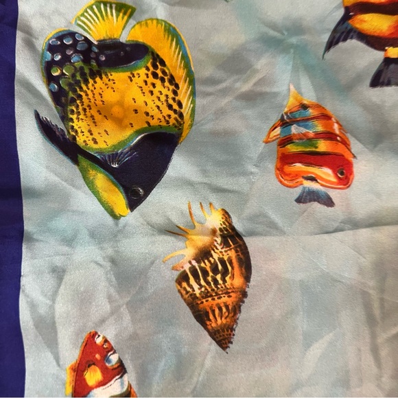 100% Silk Colorful Fish Print Vintage Scarf - Picture 8 of 9